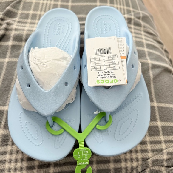 NWT crocs platform flip flop sandals meta pearl classic light blue baby blue - Picture 1 of 7
